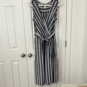 GAP Blue and White Sleeveless Jumpsuit V-neck Casual